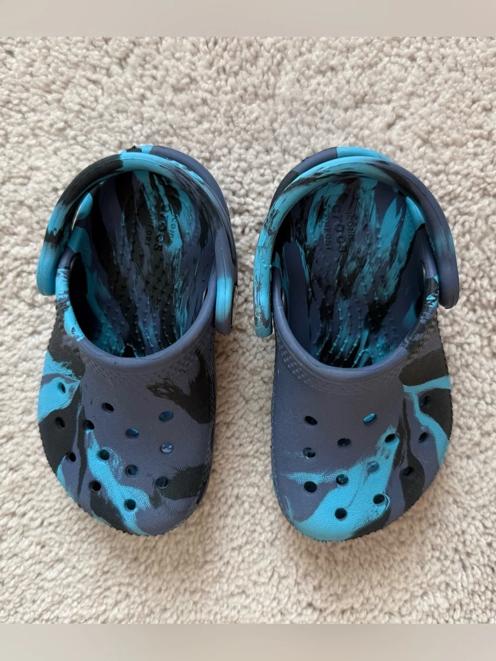 Crocs Kids' Classic Marbled Clogs